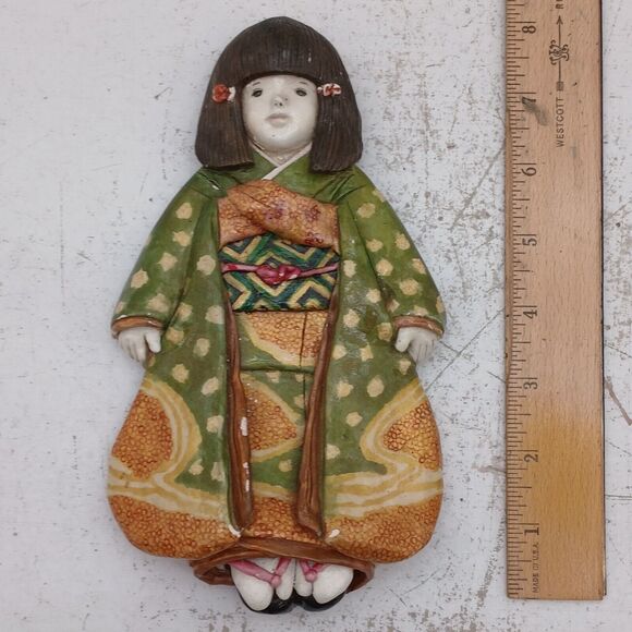 Vintage Decorative Japanese Doll Kimono 8" Tall Ceramic Figurine - Picture 11 of 12